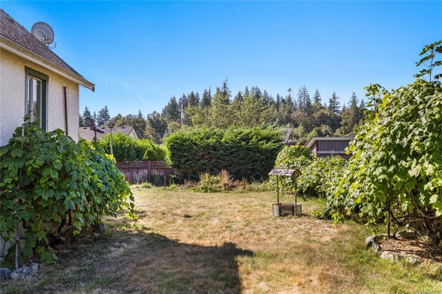 4 of 27 - 2884 Rose St, Chemainus, BC