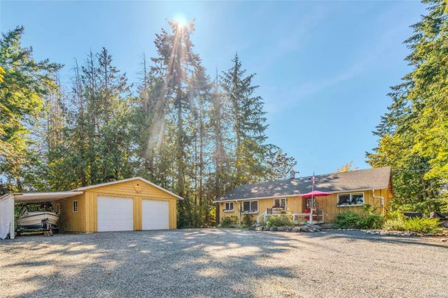 2 of 44 - 1780 Grafton Ave, Errington, BC