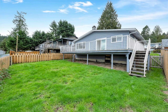 3 of 32 - 8047 Arthur St, Crofton, BC