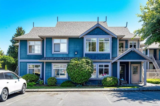 1 of 12 - 2951 Oak St 203c, Chemainus, BC