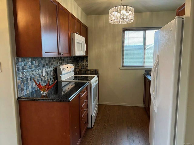 5 of 12 - 2951 Oak St 203c, Chemainus, BC