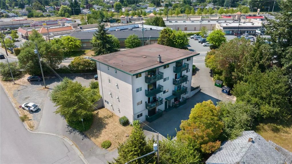 1420 Estevan Rd, Nanaimo