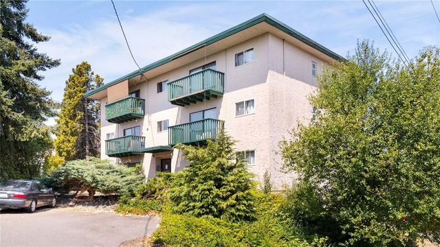 3 of 29 - 1420 Estevan Rd, Nanaimo, BC