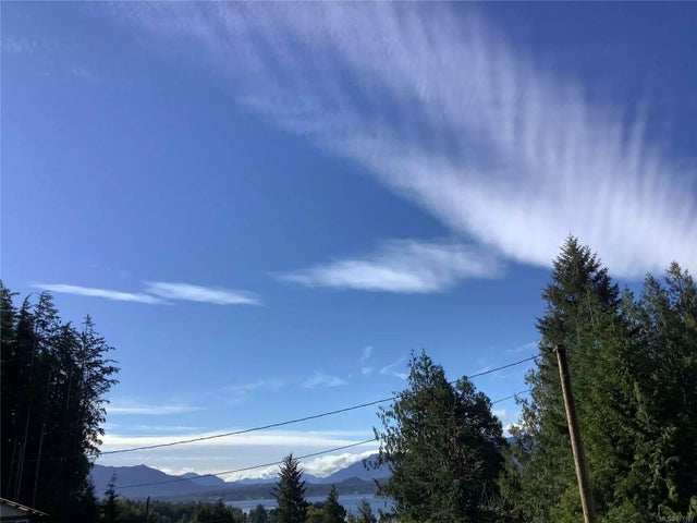 2 of 25 - 345 3rd St, Sointula, BC