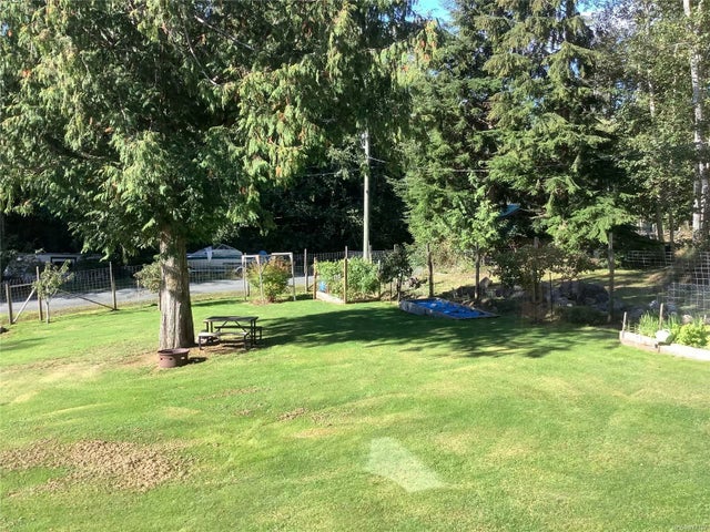 3 of 25 - 345 3rd St, Sointula, BC