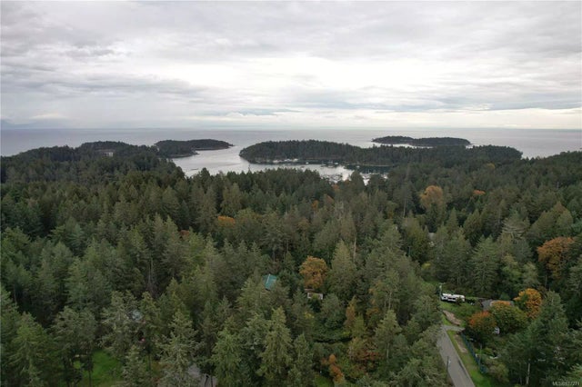 5 of 16 - 3260 South Rd, Gabriola Island, BC