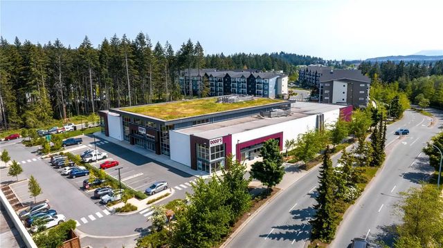 2 of 2 - 4900 Uplands Dr, Nanaimo, BC