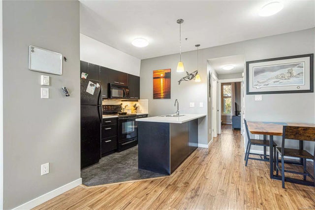 4 of 35 - 1406 Jingle Pot Rd 15, Nanaimo, BC