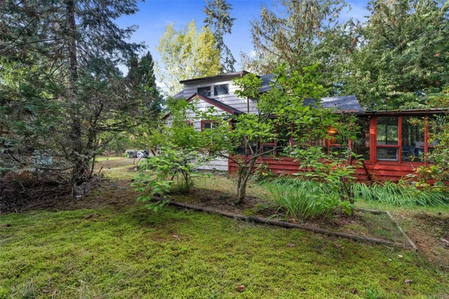 2 of 24 - 4505 Waldy Rd, Cowichan Bay, BC
