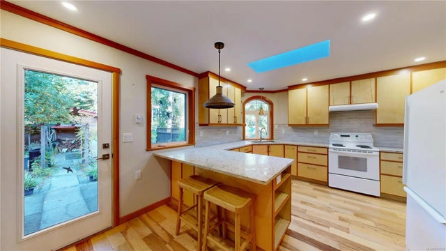 3 of 48 - 817 Valli Pl, Gabriola Island, BC