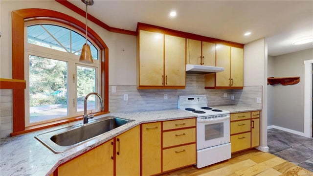 5 of 48 - 817 Valli Pl, Gabriola Island, BC