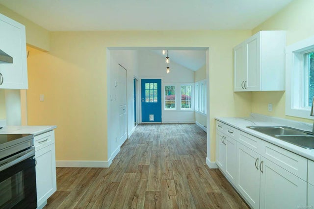 5 of 37 - 1360 Errington Rd, Errington, BC