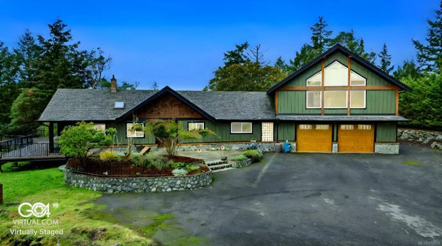 2 of 89 - 592 Cheryl Pl, Highlands, BC