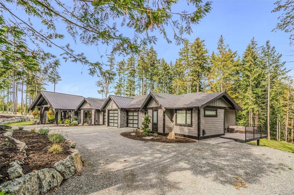 2655 Steve Ellis Rd, Nanaimo