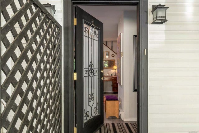 5 of 64 - 1611 Cowichan Bay Rd, Cowichan Bay, BC