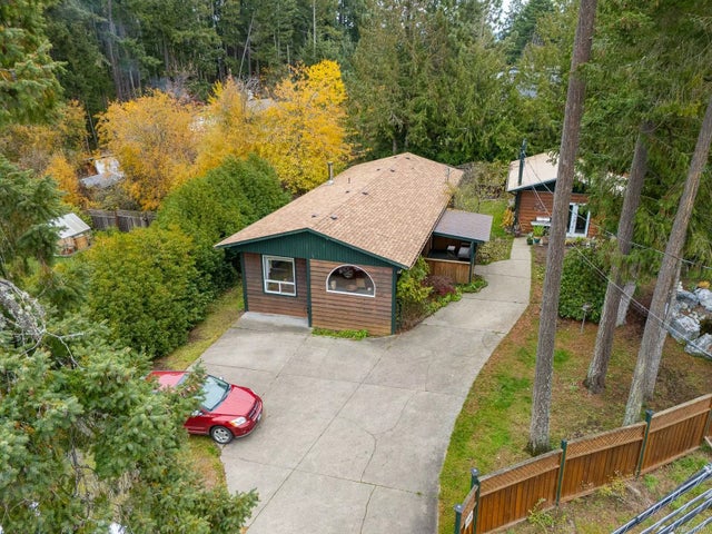 1 of 39 - 1607 Cowichan Bay Rd, Cowichan Bay, BC