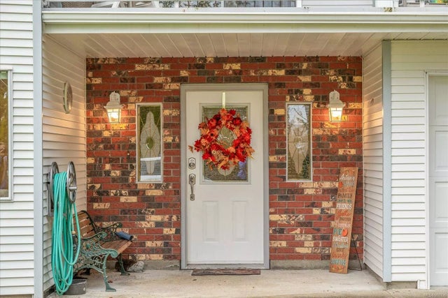 4 of 67 - 7901 Athabasca Pl, Crofton, BC