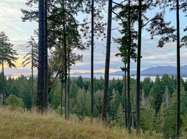 3 of 28 - Lot 9 Seymour Rd, Gabriola Island, BC