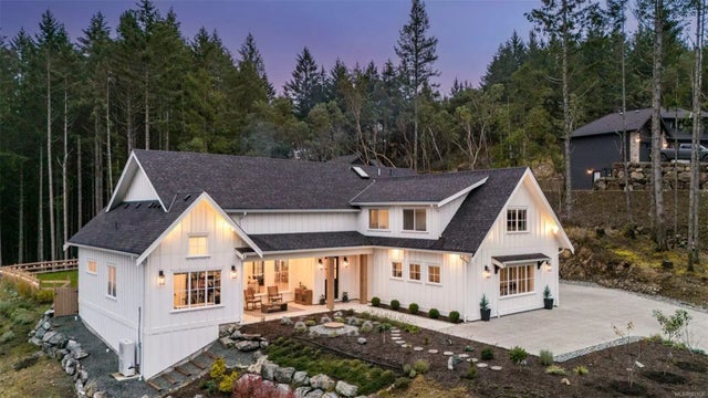 1 of 73 - 662 Gowlland Rd, Highlands, BC