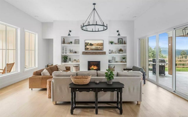 5 of 73 - 662 Gowlland Rd, Highlands, BC