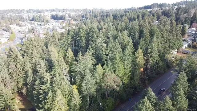2 of 8 - 6060 Nelson Rd, Nanaimo, BC