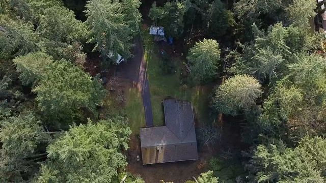 4 of 8 - 6060 Nelson Rd, Nanaimo, BC