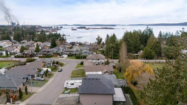 3 of 32 - 7981 Tidemark Way, Crofton, BC