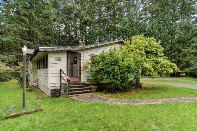 3 of 24 - 1405 Wild Rose Dr, Gabriola Island, BC