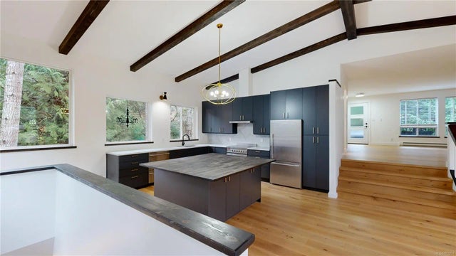 3 of 36 - 750 Clarendon Rd, Gabriola Island, BC