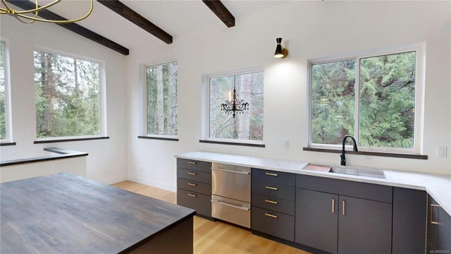 4 of 36 - 750 Clarendon Rd, Gabriola Island, BC