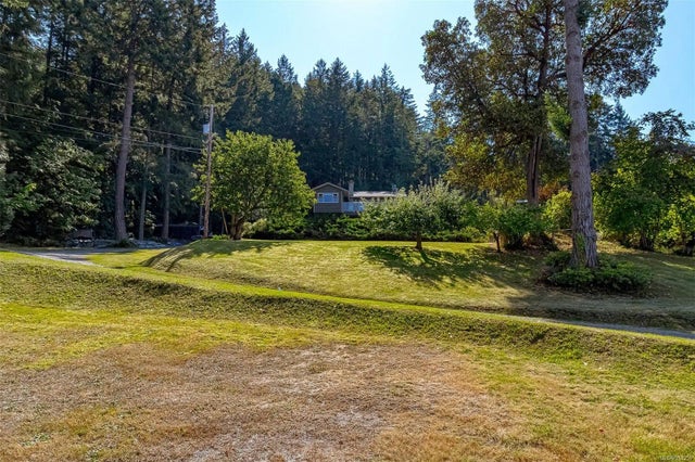 4 of 51 - 1410 Chilco Rd, Crofton, BC