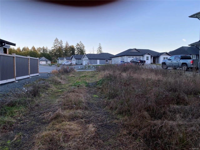 3 of 3 - 4644 Galdwell Rd, Cowichan Bay, BC