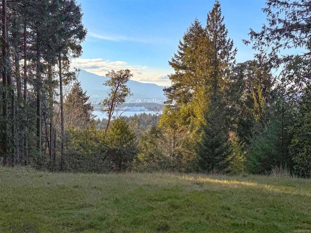 2 of 16 - Lt 34 Pat Burns Ave, Gabriola Island, BC