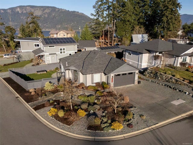 2 of 25 - 1809 Vee Rd, Cowichan Bay, BC