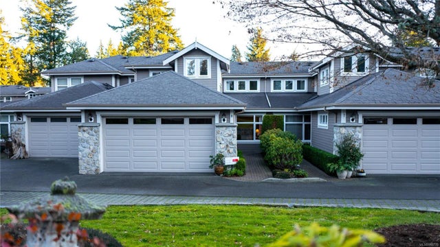 1 of 58 - 974 Sutcliffe Rd 8, Saanich, BC