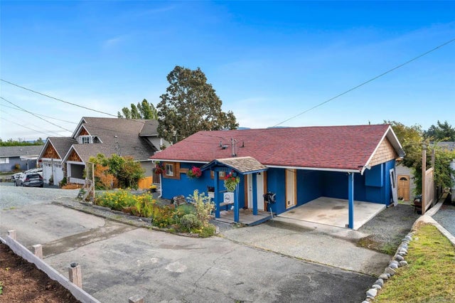 1 of 28 - 8061 York Ave, Crofton, BC