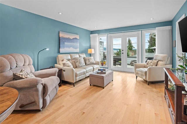 4 of 50 - 7986 Arthur St, Crofton, BC