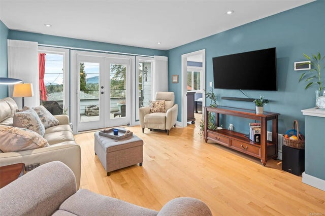 5 of 50 - 7986 Arthur St, Crofton, BC