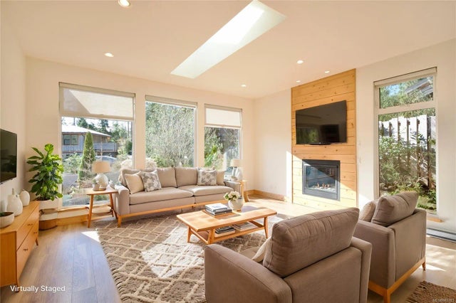 3 of 36 - 642 Yew Wood Rd, Tofino, BC