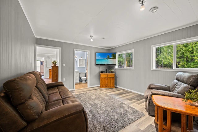 4 of 26 - 1164 Pratt Rd, Coombs, BC