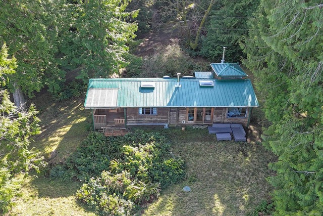 3 of 29 - 2350 Windecker Dr, Gabriola Island, BC