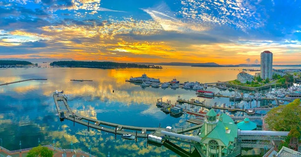 154 Promenade Dr 1704, Nanaimo