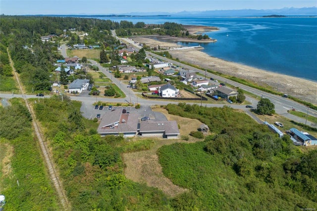 3 of 29 - 313 Mcleod Rd, Union Bay, BC