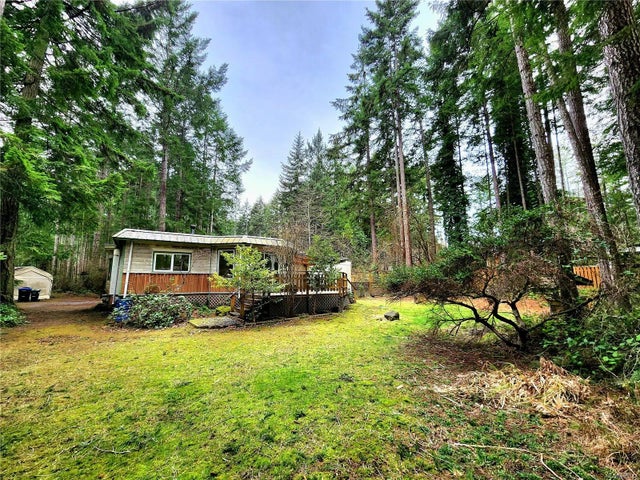 1 of 19 - 1497 Violet Cres, Gabriola Island, BC