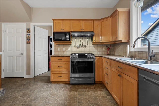 4 of 28 - 1646 Rondeault Rd, Cowichan Bay, BC