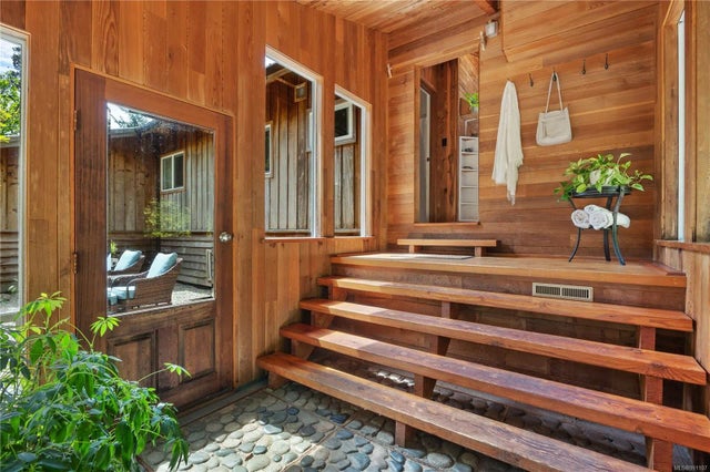 4 of 50 - 500 Smelt Bay Rd, Cortes Island, BC