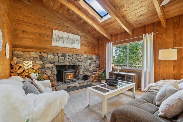 5 of 50 - 500 Smelt Bay Rd, Cortes Island, BC