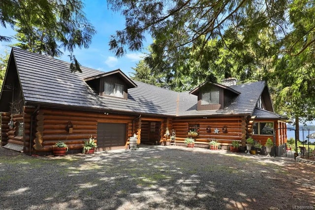 3 of 35 - 5966 Garvin Rd, Union Bay, BC