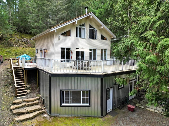 2 of 41 - 314 Mariners Way, Mayne Island, BC
