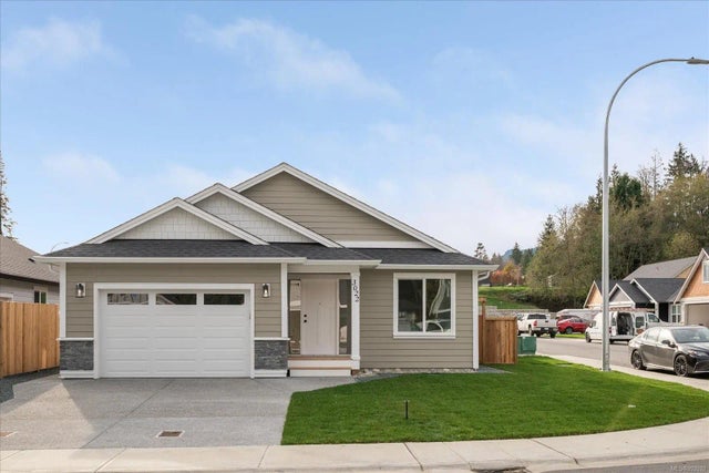 1 of 39 - 3022 Abbott Pl, Chemainus, BC
